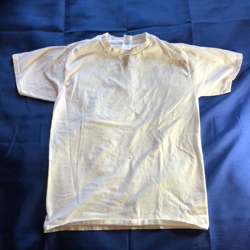 White Gildan Cotton T-shirt
